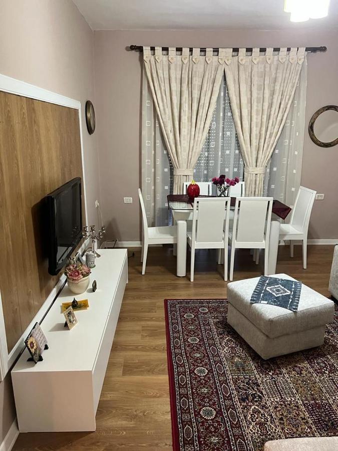 Blloku Tirana Apartment Luaran gambar
